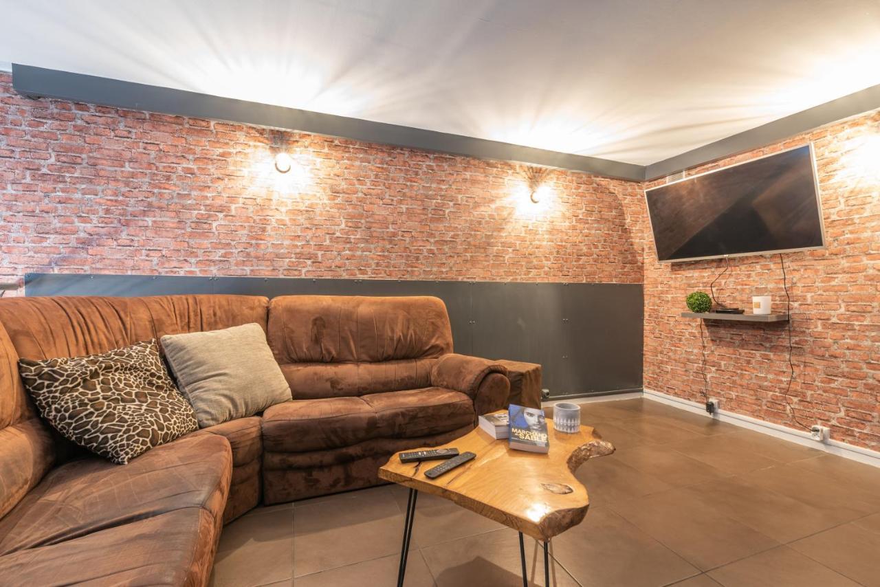 Loft Industriel En Centre Ville Le Puy-en-Velay Exterior foto
